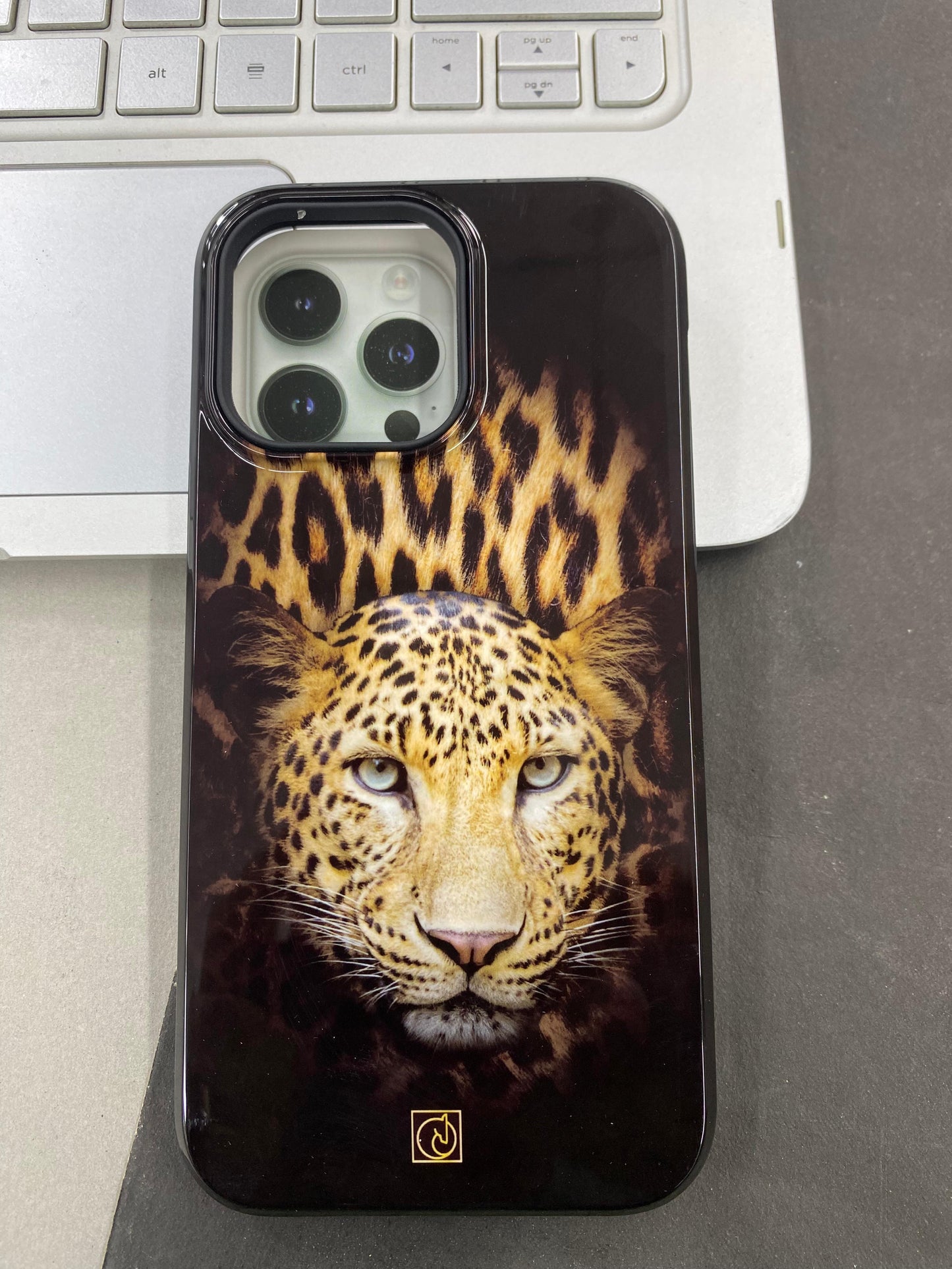 GENISS Premium Leopard Case for iPhone 14 Pro Max