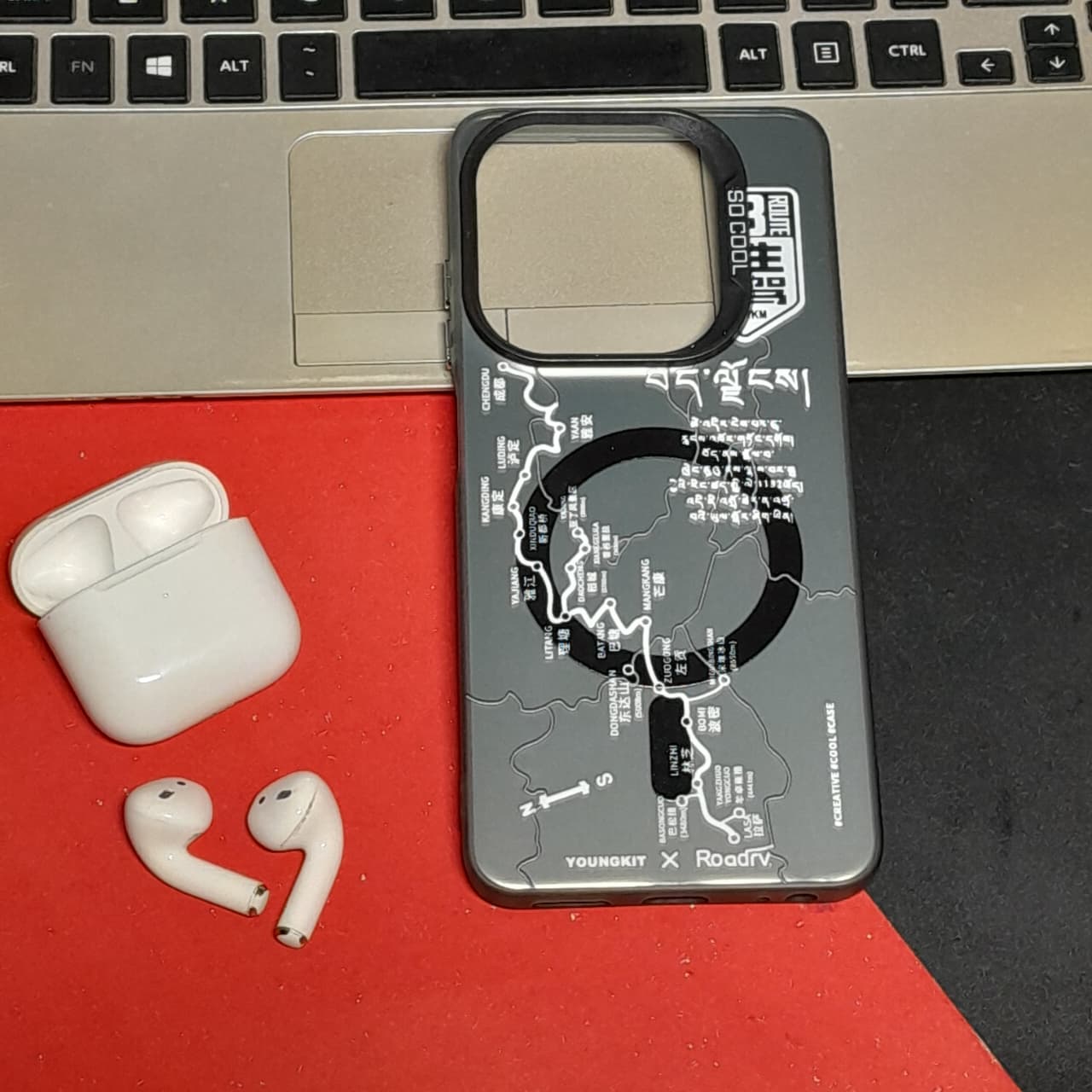 So Cool Case for iPhone – Style That Speaks