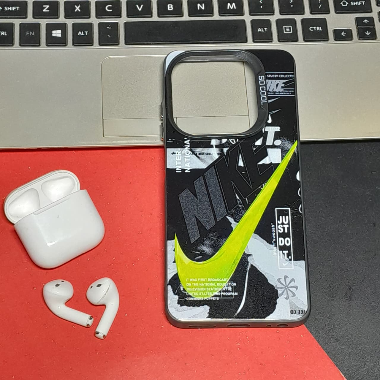 So Cool Case for iPhone – Style That Speaks