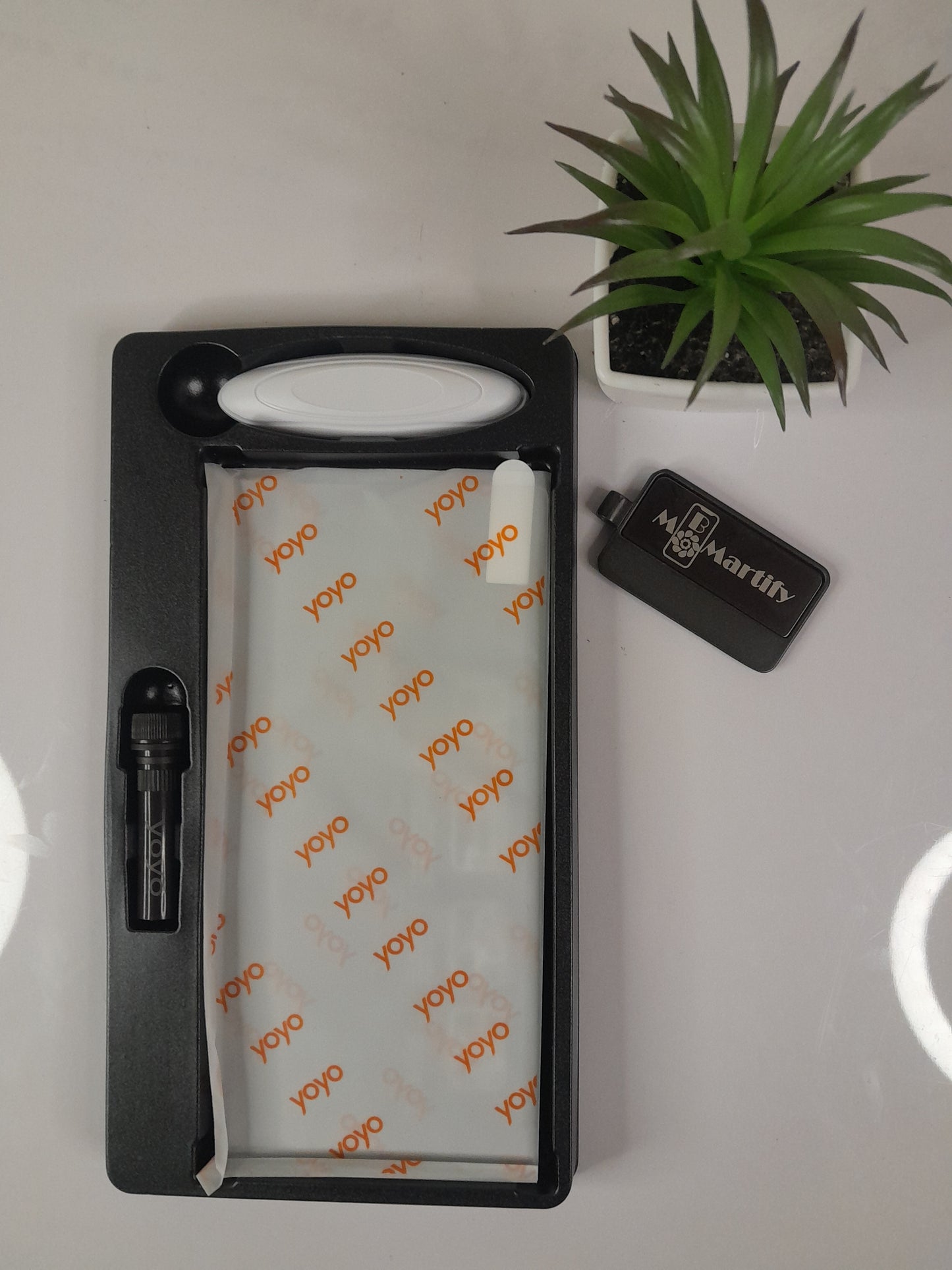 Infinix_ Note 40 Pro Screen Protector - YOYO - UV Liquid Full Glue Tempered Glass Screen Protector