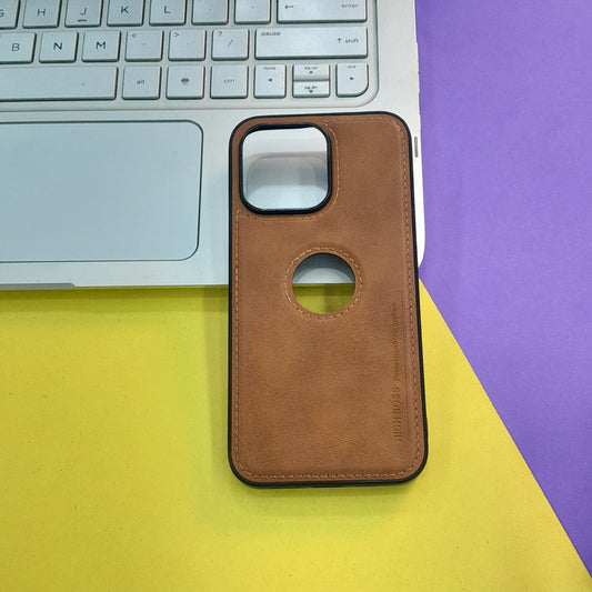 Q SERIES LEATHER CASE WITH APPLE LOGO CUT