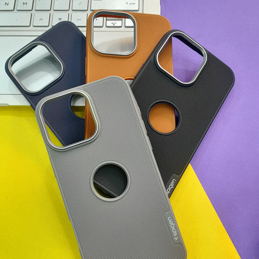 Spigen Rugged Armor Case with MagSafe Ring Cutout