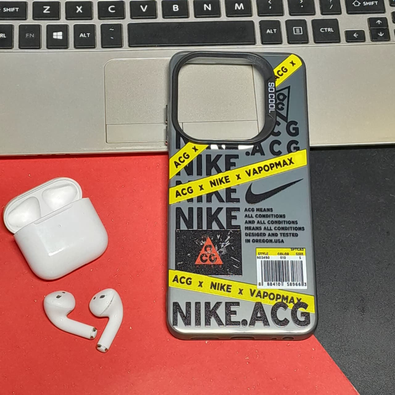 So Cool Case for iPhone – Style That Speaks
